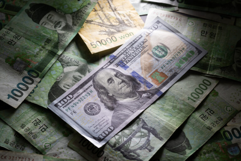 1,480원의 경고: 원화 약세의 이면, 펀더멘털의 역설과 딜레마